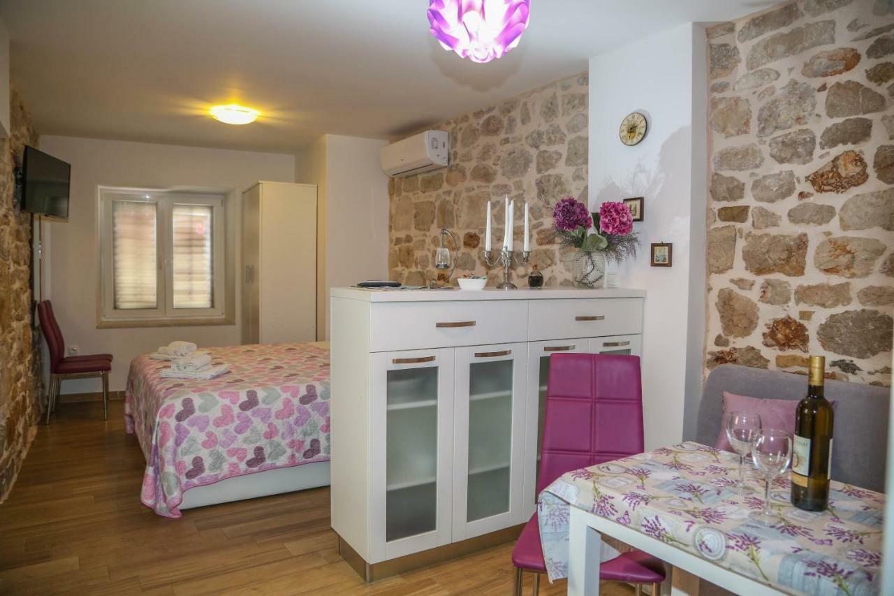 Apartments Seka Hvar Town Zewnętrze zdjęcie