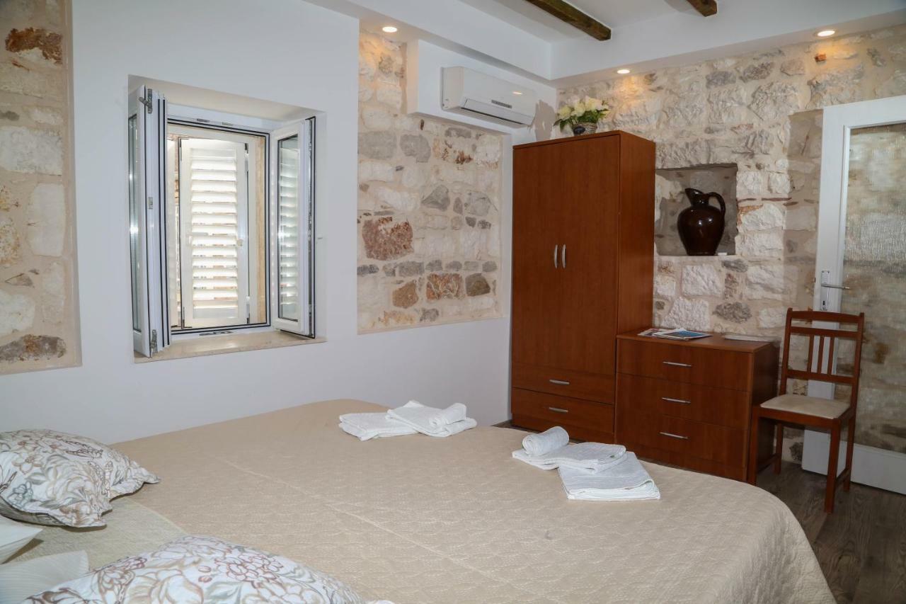 Apartments Seka Hvar Town Zewnętrze zdjęcie